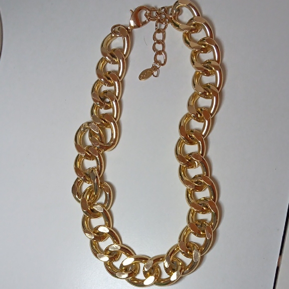 ALDO - Gold Chain Necklace - Picture 2 of 3